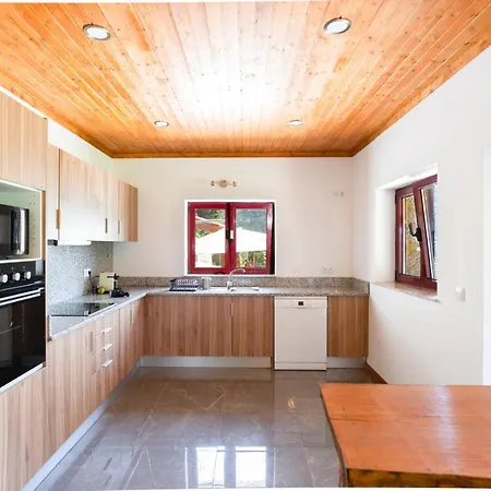Casa De Fundoes - Semesterbostad