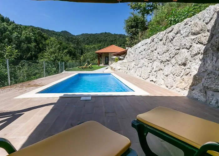 Casa De Fundoes - * Geres